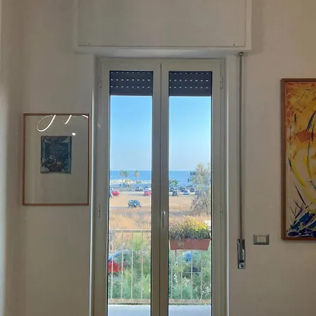 Brillu Apartment *