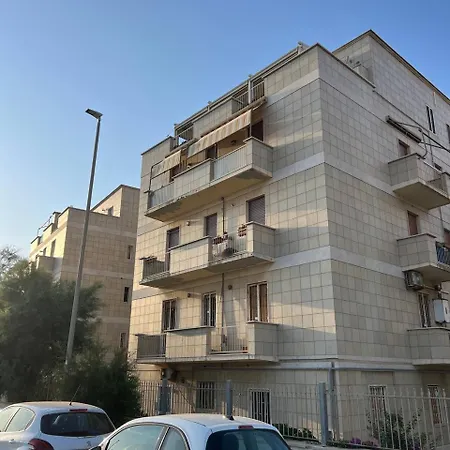Brillu Apartment *